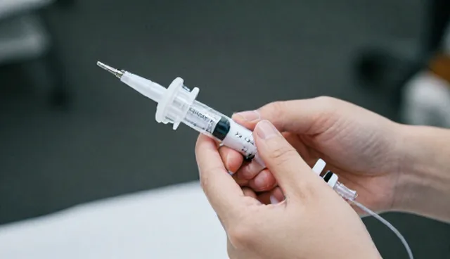 水光针术后修复护理需个性化方案